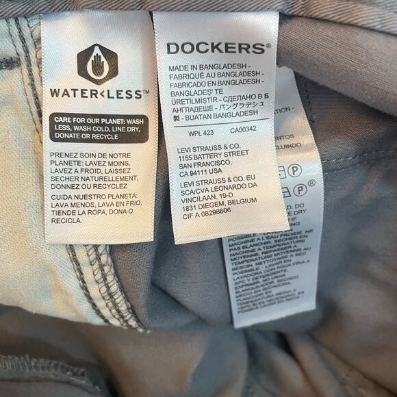 Dockers Big & Tall Go-To Cargo Pants 40x36 Gray Smart 360 Flex Straight Fit NWT - Picture 10 of 12